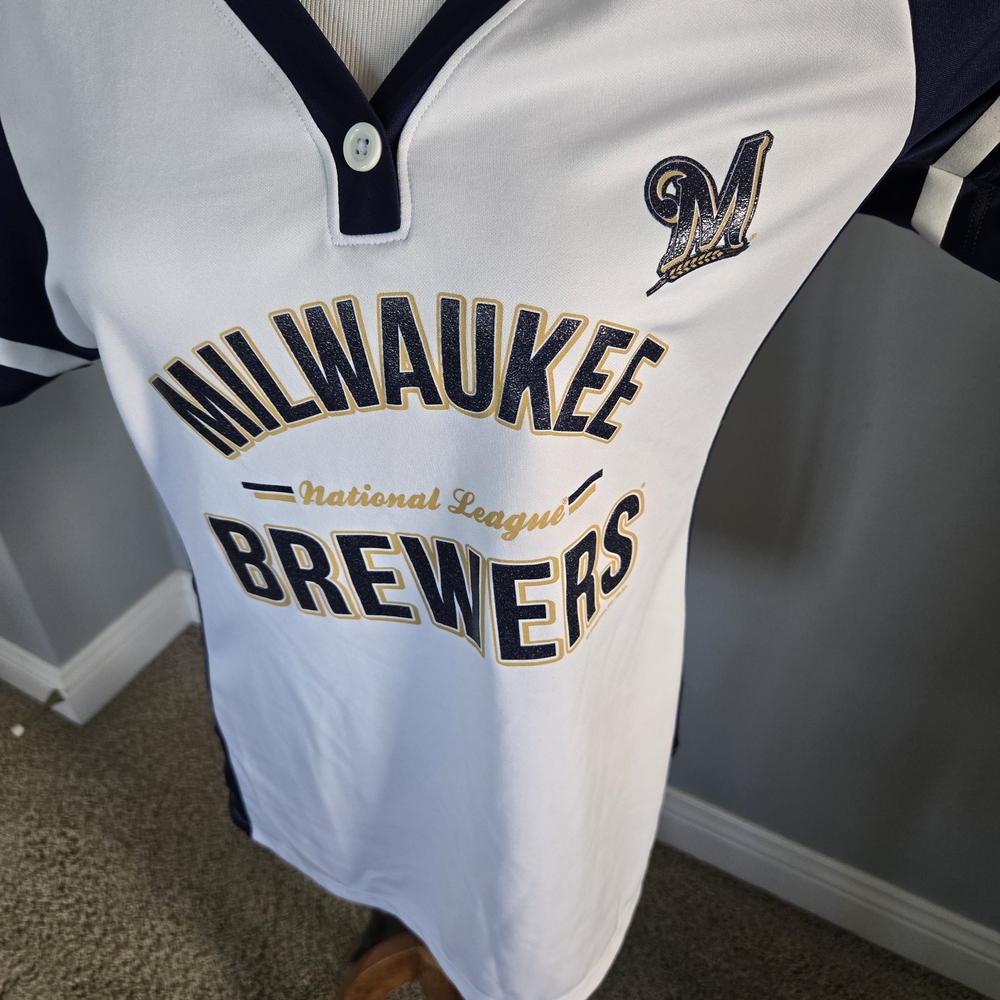 MLB Milwaukee Brewers White and Navy Short Sleeve Tee